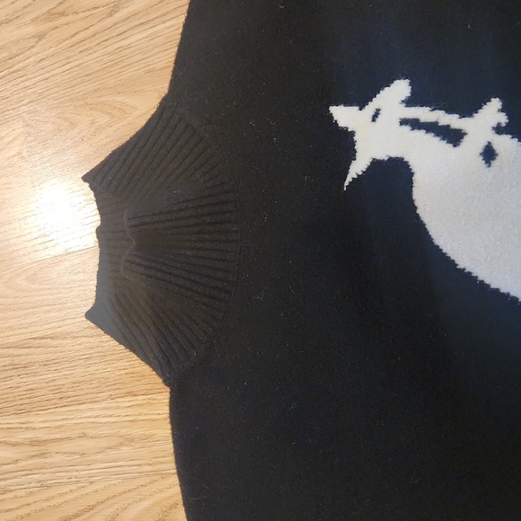Kangol and H&M sweater size Medium - Picture 3 of 7